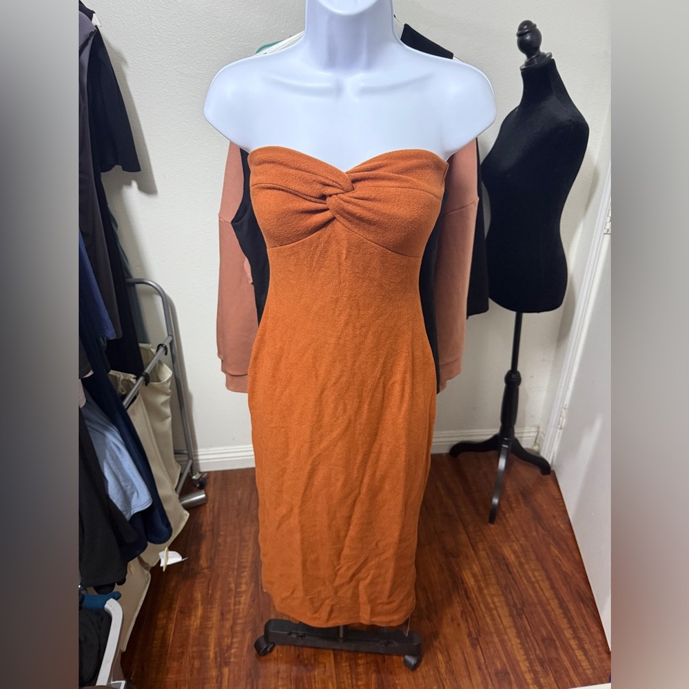 OGL front twist Strapless midi Dress